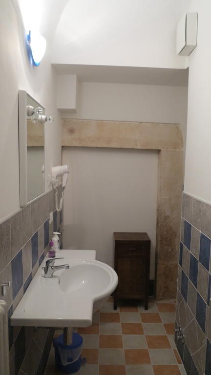 B&B Del Teatro Sulmona Zimmer foto