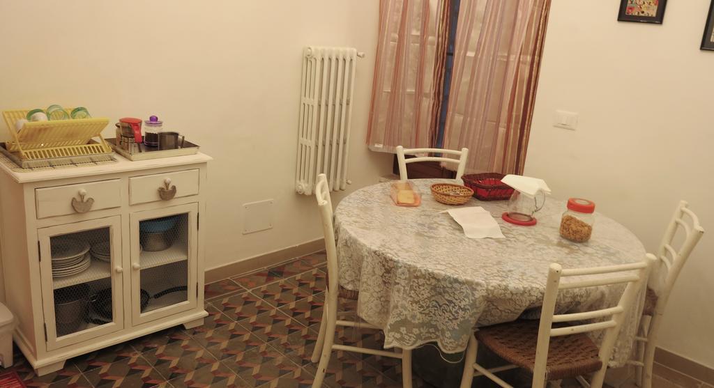 B&B Del Teatro Sulmona Zimmer foto